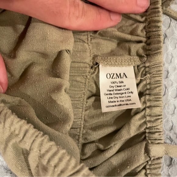 Ozma of california house Top - Picture 3 of 3